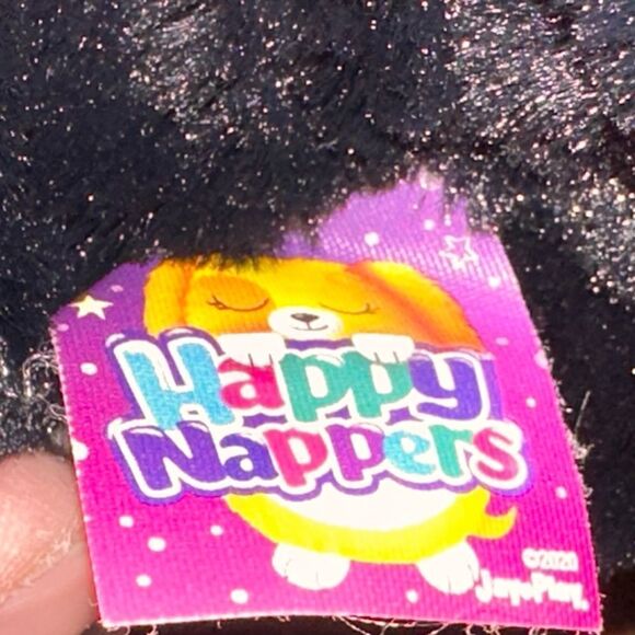 🛏️💤 Smaller Happy Napper – Ladybug Plush Sleepytime Pal 🐞❤️ - Picture 6 of 13